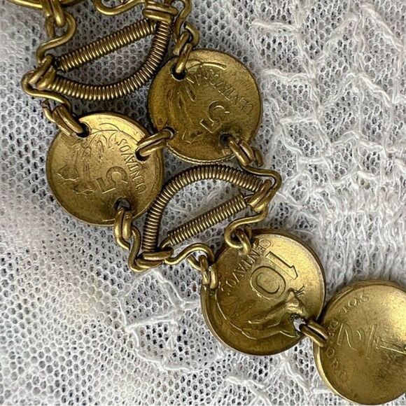 Vintage 70's/80's Peruvian South American Brass Domed Coin Bracelet - Picture 10 of 10
